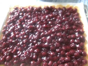 Kirschkuchen mit Baiserdecke - Rezept - Bild Nr. 9