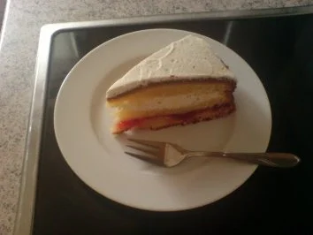 Zitronen-Sahne-Torte - Rezept - Bild Nr. 2