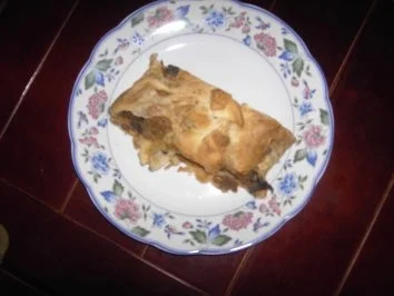 Hackfleisch - Blätterteigrolle mit Hack und Pilzen - Rezept - Bild Nr. 2