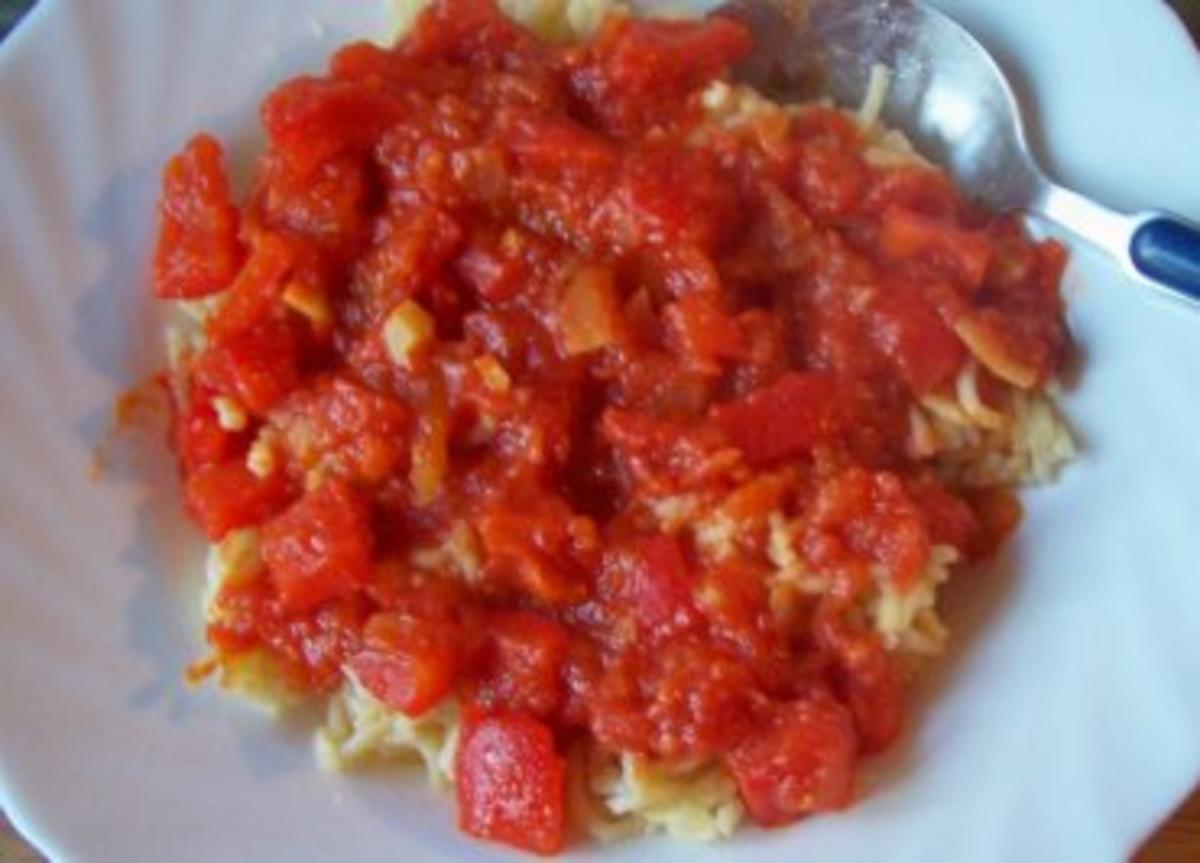 Kochen: Spaghetti mit Tomaten-Paprika-Sauce - Rezept - Bild Nr. 3