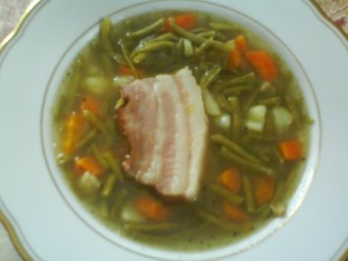 Bohneneintopf mit Bauchspeck und Prinzessbohnen