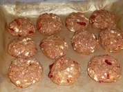 Pikante Frikadellen mit Feta - Rezept