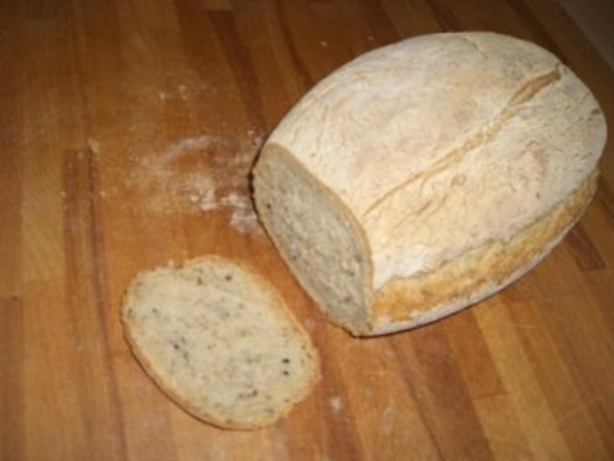 Dinkelmischbrot mit Dinkel Mehl Type 630 und Weizen Mehl Type 550 ...