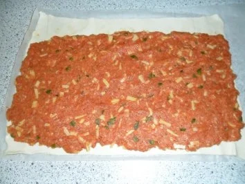 Rezept: Blätterteig "Pizza"-Schnecken Bild Nr. 2 Blätterteig "Pizza"-Schnecken - Rezept - Bild Nr. 2