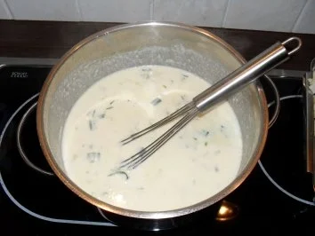 Hähnchen Ragout fin auf Kräuteromelette - Rezept - Bild Nr. 4