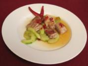 Frischer Tunfisch auf gedünsteten Chili-Gurken - Rezept