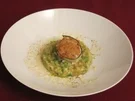 Soufflierte Jakobsmuschel auf Erbsenrisotto mit Prosecco-Ingwer-Schaum - Rezept