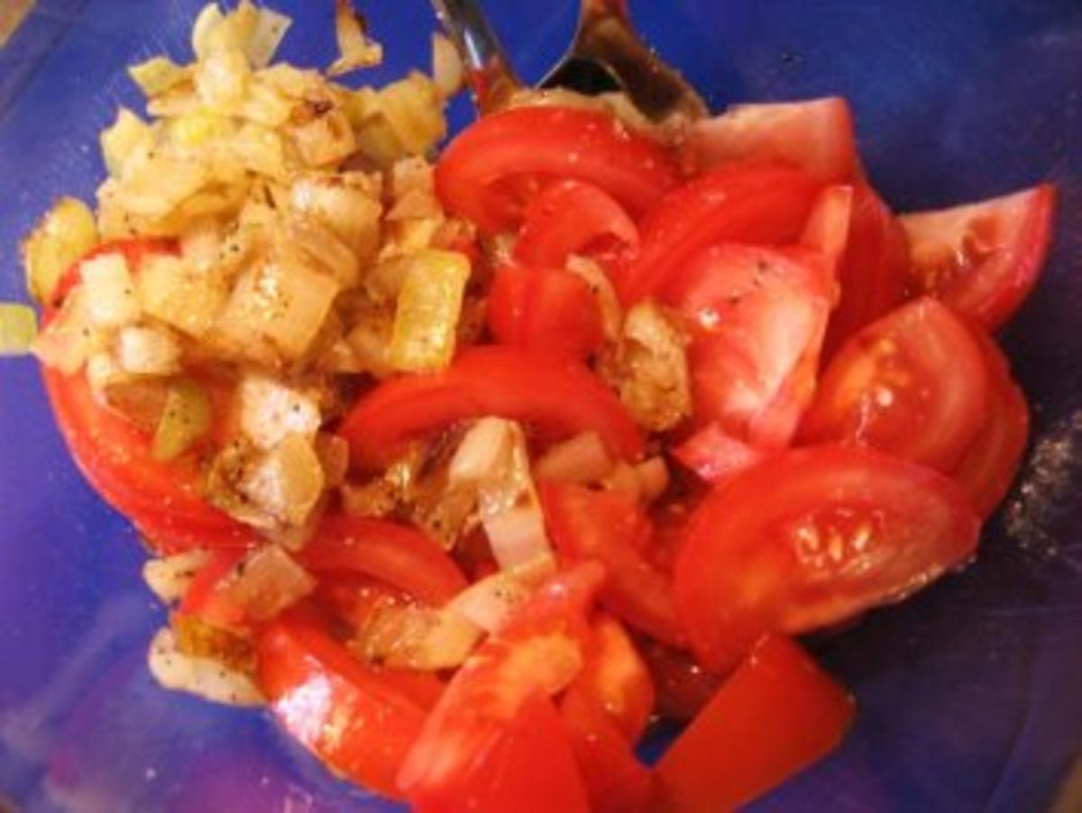 Tomatensalat mit mild gebratenen Zwiebeln - Rezept - Bild Nr. 5