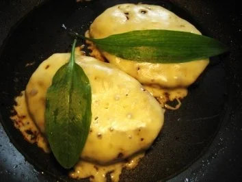 Hacksteak mit Käsehaube ... - Rezept