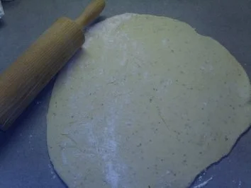 Rezept: Pizza formaggio caprino Bild Nr. 2 Pizza formaggio caprino - Rezept - Bild Nr. 2