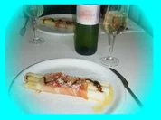 Spargel mit Parmaschinken und Parmesankäse - Rezept