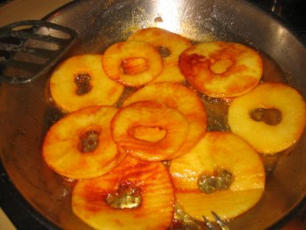 Fleisch: Geschnetzelte Leber auf karamellisiertem Apfel - Rezept - Bild Nr. 3