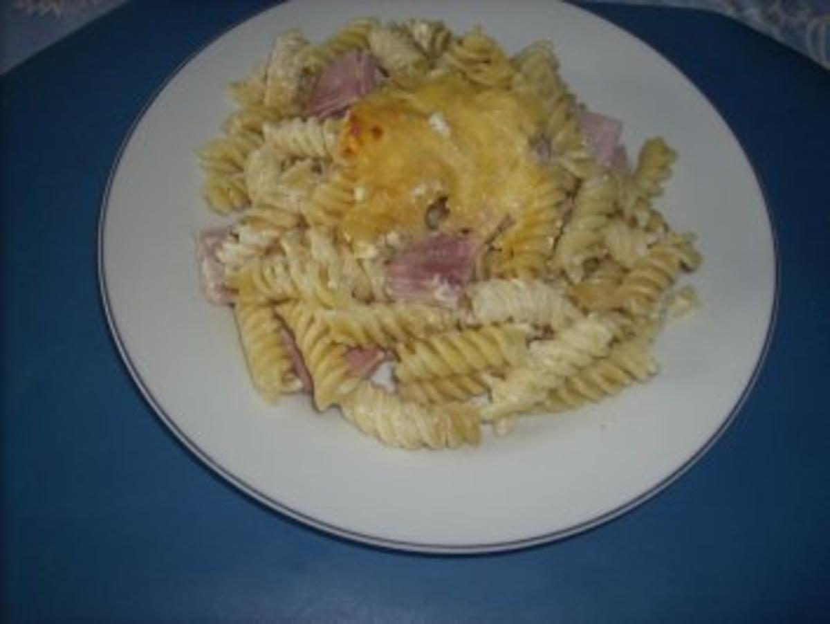 Nudelauflauf in Schinken-Käse -Sahnesoße - Rezept - Bild Nr. 8