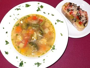 Bruschetta und Minestrone - Rezept