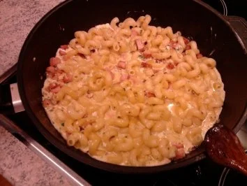 Rezept: Lisa`s Lieblingsnudeln Bild Nr. 6 Lisa`s Lieblingsnudeln - Rezept - Bild Nr. 6