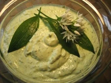 Kräuter-Quark mit viel Bärlauch   ... - Rezept