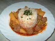 Süliyemek - Hackbällchentopf - Rezept