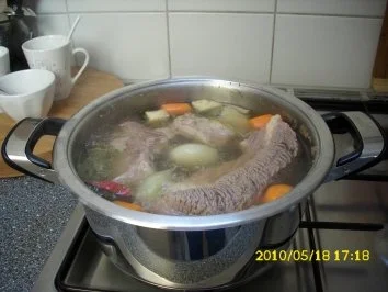 Hausgemacht Rinderbrühe - Rezept - Bild Nr. 2