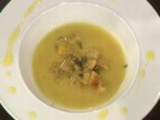 Thailauchsuppe mit Thymian-Croûtons (Nina Moghaddam) - Rezept