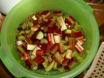 Rezept: Dessert...Rhabarberkompott Bild Nr. 2 Dessert...Rhabarberkompott - Rezept - Bild Nr. 2