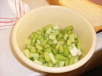 Rhabarberkuchen nach "Art des Hauses" - Rezept - Bild Nr. 6