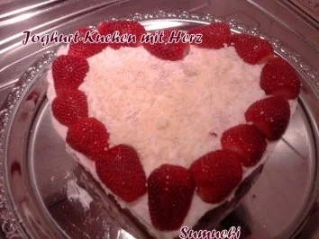 Jogurt-Kuchen mit Herz - Rezept