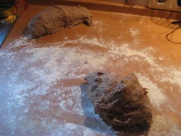 Rezept: Walnuß-Camembert- Brot mit Weintrauben Bild Nr. 2 Walnuß-Camembert- Brot mit Weintrauben - Rezept - Bild Nr. 2