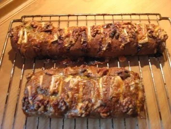 Rezept: Walnuß-Camembert- Brot mit Weintrauben Bild Nr. 9 Walnuß-Camembert- Brot mit Weintrauben - Rezept - Bild Nr. 9