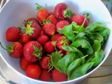 Einmachen: Erdbeer-Marmelade mit Basilikum - Rezept