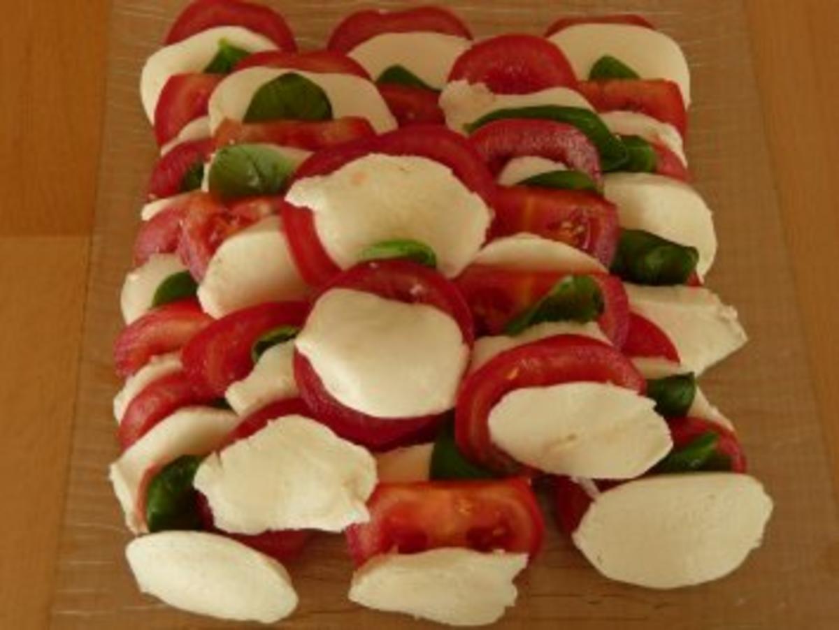 Tomaten - Mozzarella - Salat a la Nadine - Rezept - Bild Nr. 2