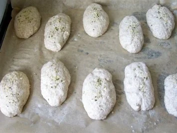 Backen: Hanf-Dinkel-Brötchen - Rezept - Bild Nr. 4