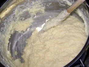 Tonka-Griesklöße auf Himbeerspiegel - Rezept - Bild Nr. 5