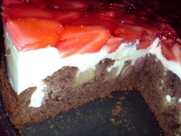 Erdbeer-Rhabarber-Torte - Rezept - Bild Nr. 2