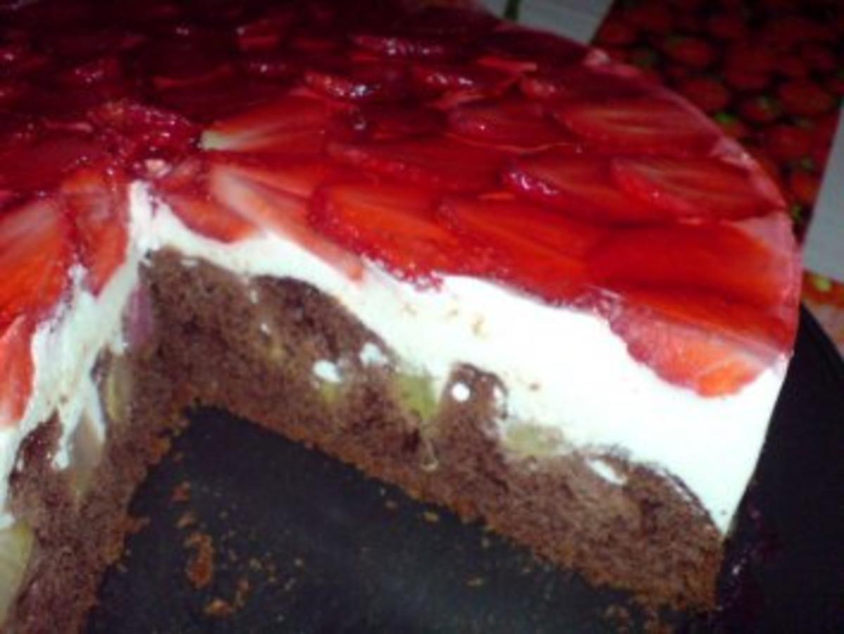 Erdbeer-Rhabarber-Torte - Rezept - Bild Nr. 22