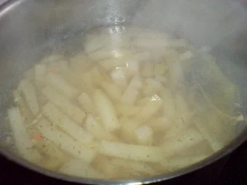 Rezept: Kohlrabigemüse zu Bouletten Bild Nr. 10 Kohlrabigemüse zu Bouletten - Rezept - Bild Nr. 10