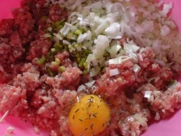 Rezept: Kohlrabigemüse zu Bouletten Bild Nr. 6 Kohlrabigemüse zu Bouletten - Rezept - Bild Nr. 6