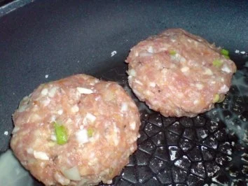 Rezept: Kohlrabigemüse zu Bouletten Bild Nr. 8 Kohlrabigemüse zu Bouletten - Rezept - Bild Nr. 8