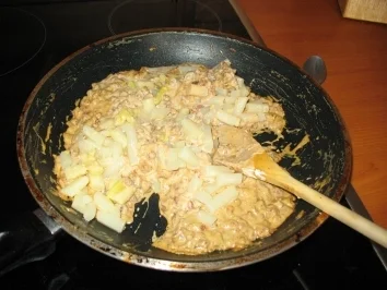 herzhafter Blätterteigstrudel oder Hörnchen - Rezept