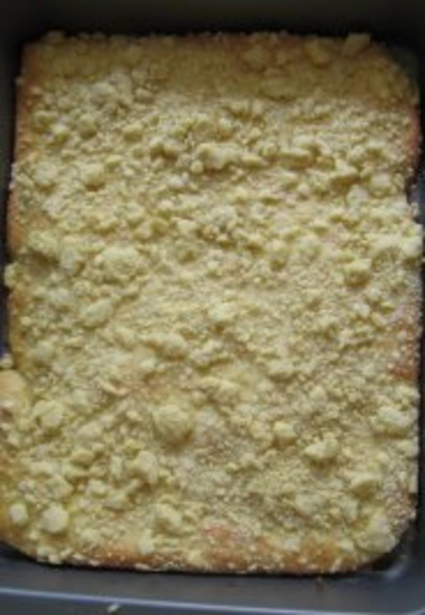 Streuselkuchen aus Hefeteig - Rezept