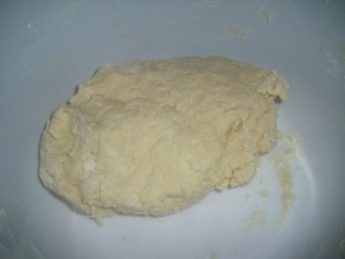 Rhabarber-Streuselkuchen mit Quark-Butter-Teig - Rezept - Bild Nr. 4