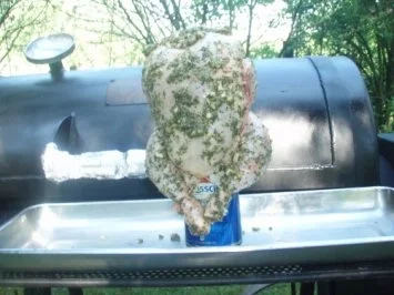 Rezept: Bierdosen - Hähnchen mit Knoblauch und Oregano, dazu Folienkartoffeln und Salat Bierdosen - Hähnchen mit Knoblauch und Oregano, dazu Folienkartoffeln und Salat - Rezept