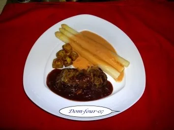 Schwarzwälder=(Badischer) Zwiebelrostbraten ,Spargel & Kartoffelwürfel 2.Gang - Rezept