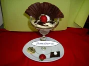 Schwarzwälderdessert mit  Erdbeeren 3. Gang - Rezept