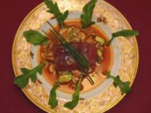 Krebssalat mit eingelegtem Tunfisch, Tomaten und Avocado - Rezept