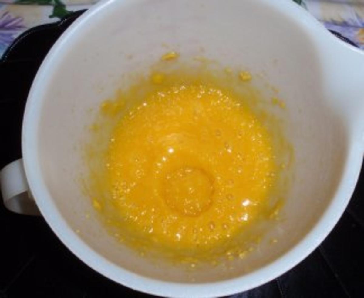 Mango-Quark-Halbgefrorenes mit Schoko-Orangenstücke - Rezept - Bild Nr. 3