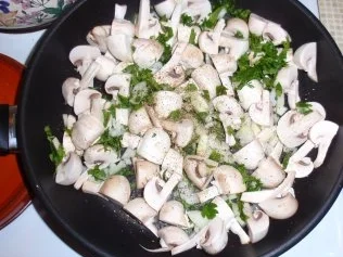 Rezept: Champignon-Putengeschnetzeltes mit Spaghetti Bild Nr. 3 Champignon-Putengeschnetzeltes mit Spaghetti - Rezept - Bild Nr. 3