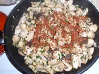 Rezept: Champignon-Putengeschnetzeltes mit Spaghetti Bild Nr. 4 Champignon-Putengeschnetzeltes mit Spaghetti - Rezept - Bild Nr. 4