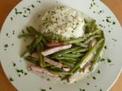 Kasseler - Bohnenpfanne an Reistürmchen - Rezept