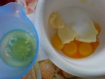 Rezept: Rhabarber-Torte Bild Nr. 5 Rhabarber-Torte - Rezept - Bild Nr. 5