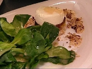 Rezept: Warmer Ziegenkäse auf karamellisiertem Apfel und Preiselbeeren Bild Nr. 23 Warmer Ziegenkäse auf karamellisiertem Apfel und Preiselbeeren - Rezept - Bild Nr. 23